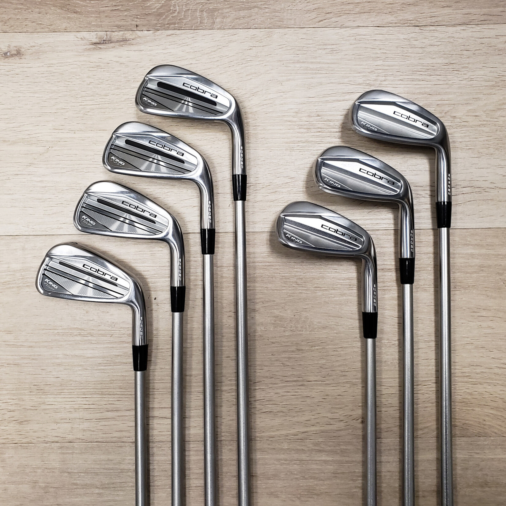 Cobra (Demo) Cobra King Tour Iron Set 4-PW KBS Tour C-Taper Lite 110 Stiff Flex (RH)