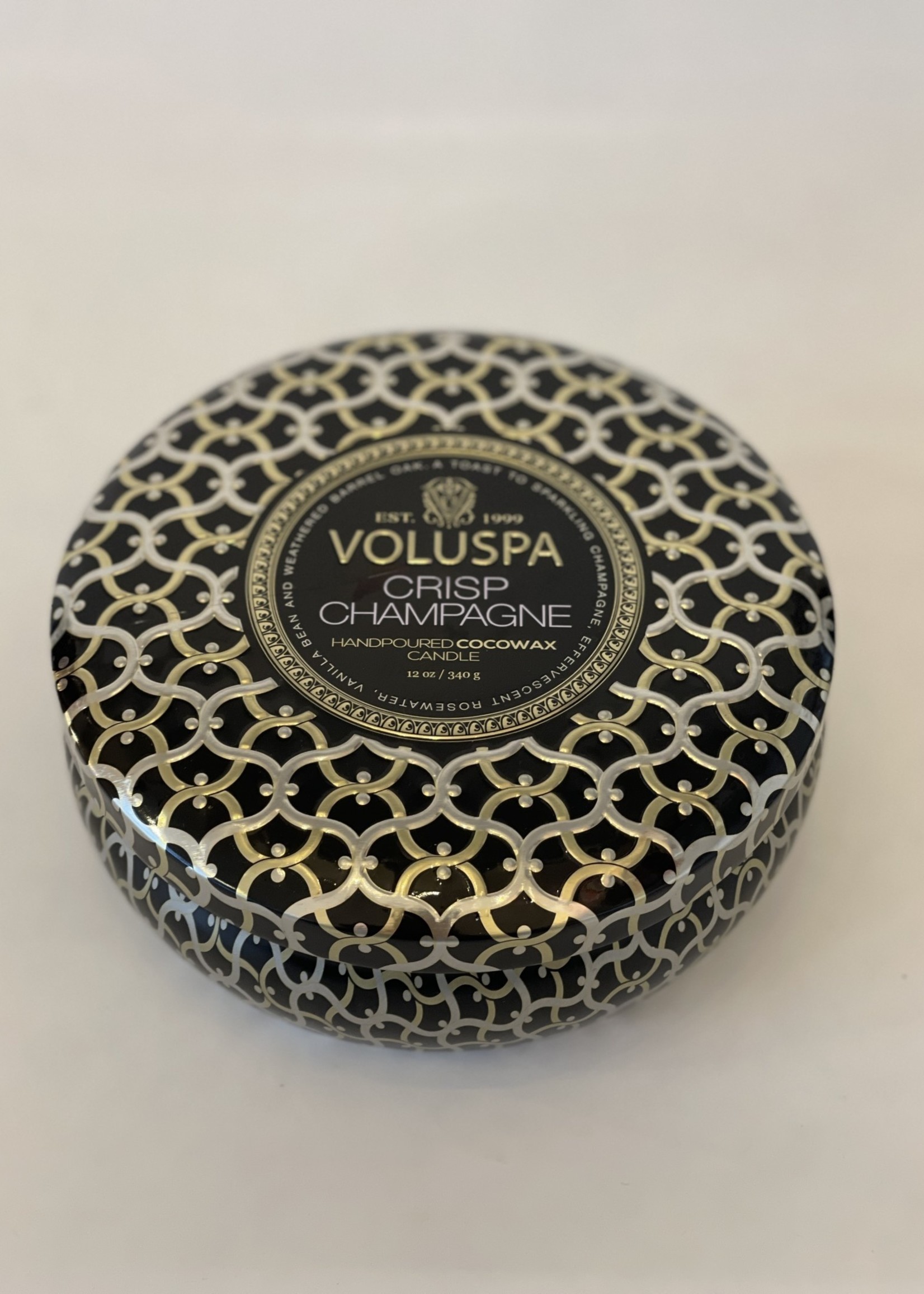 Voluspa Crisp Champagne 3 wick round tin