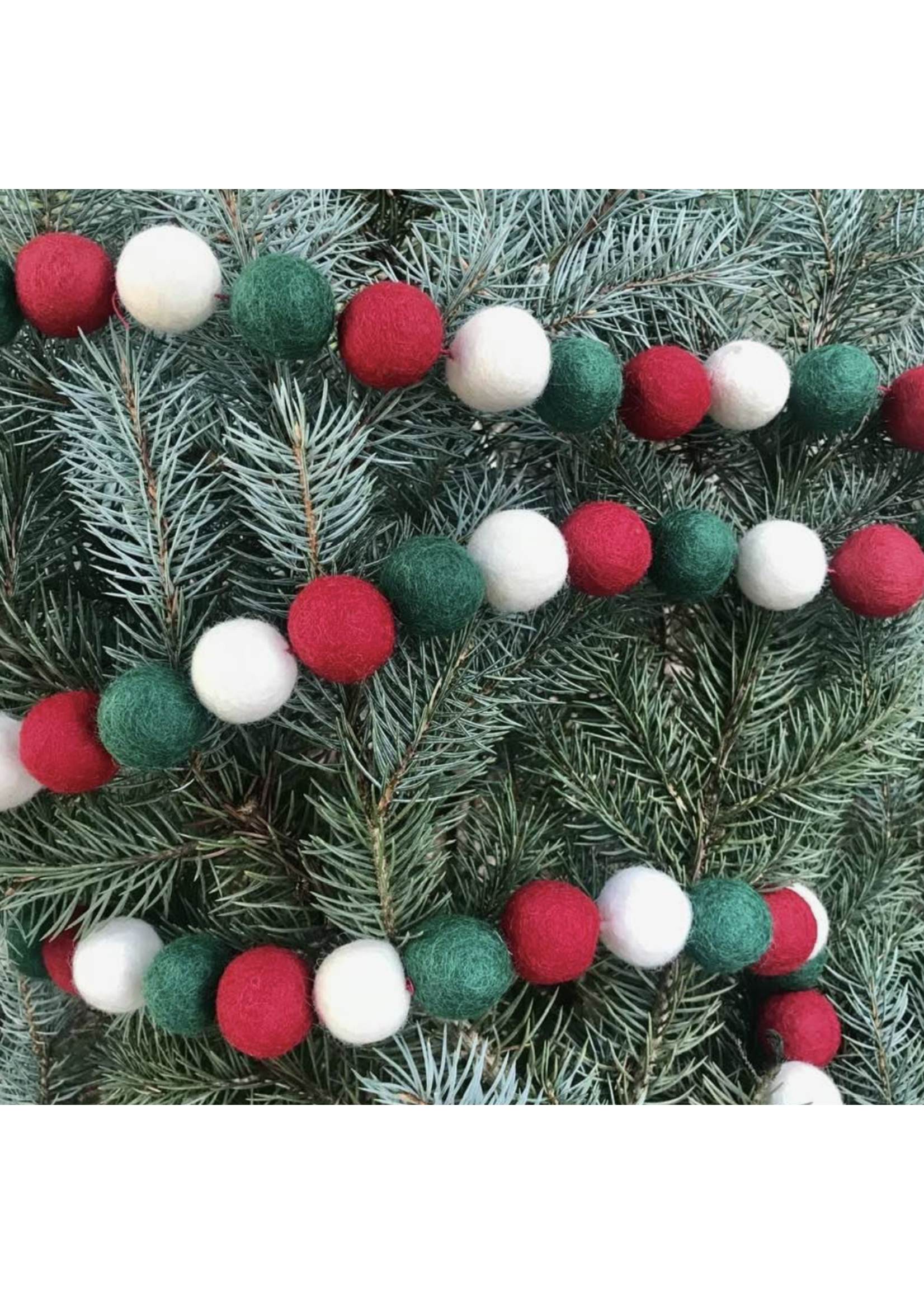 Voluspa Felt Garland Balls - Red/Green/White