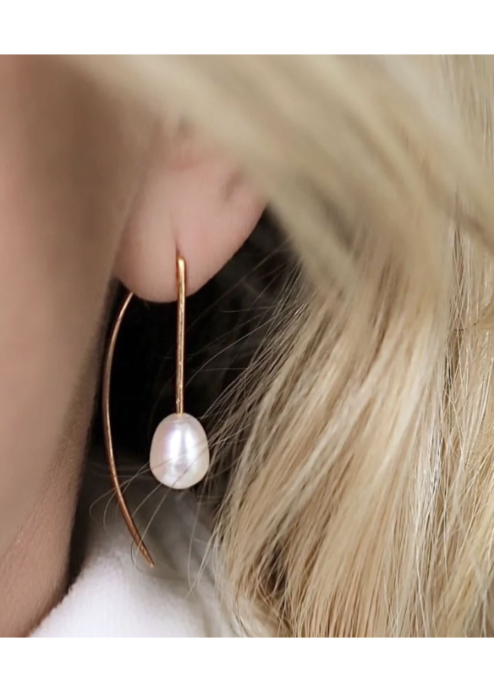Lolo Lolo Petit Pearl Semi Hoop Earring