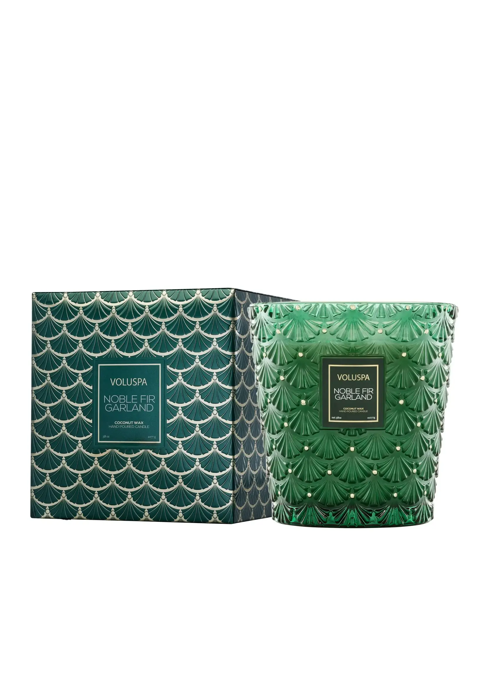 Voluspa Noble Fir Garland 3 wick Hearth