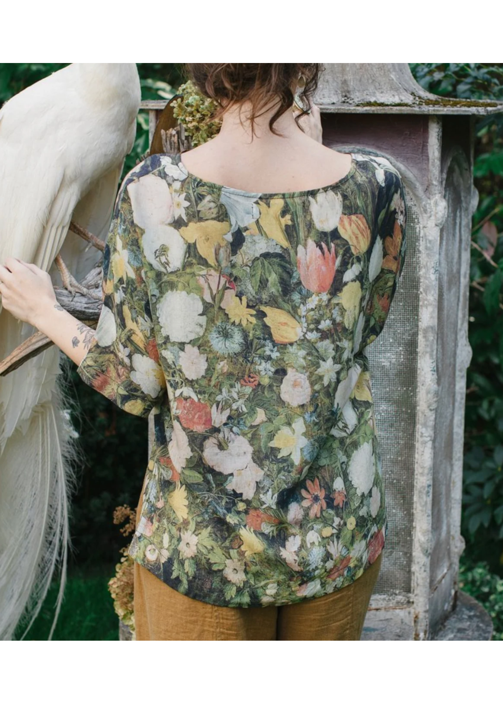 Market of Stars I Dream in Flowers Luxe T-shirt - S/M