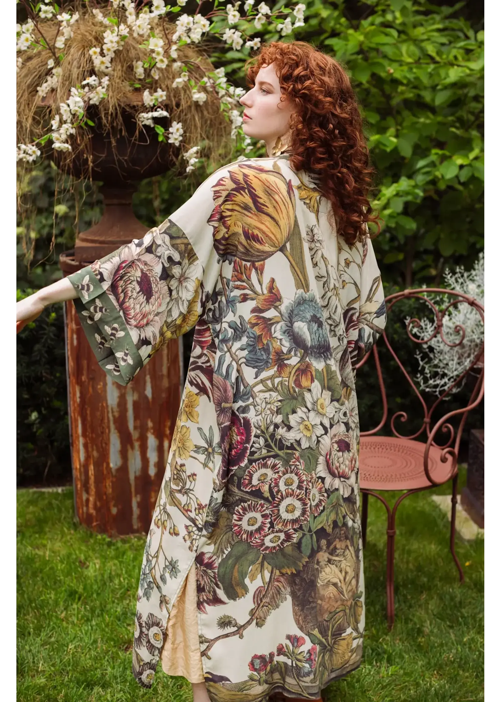Market of Stars Market of Stars Love Grows W ild Opera Duster Kimono