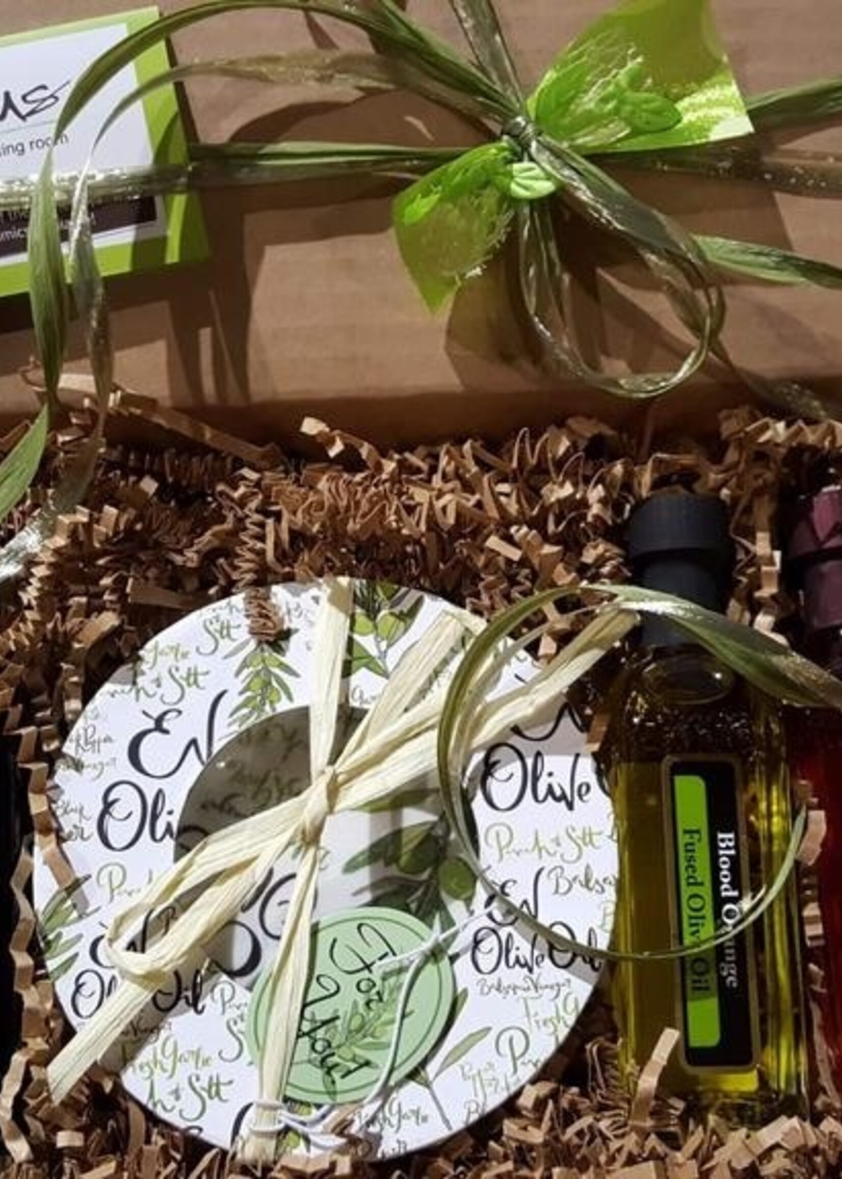 Olive Us Double Dipper Gift Box