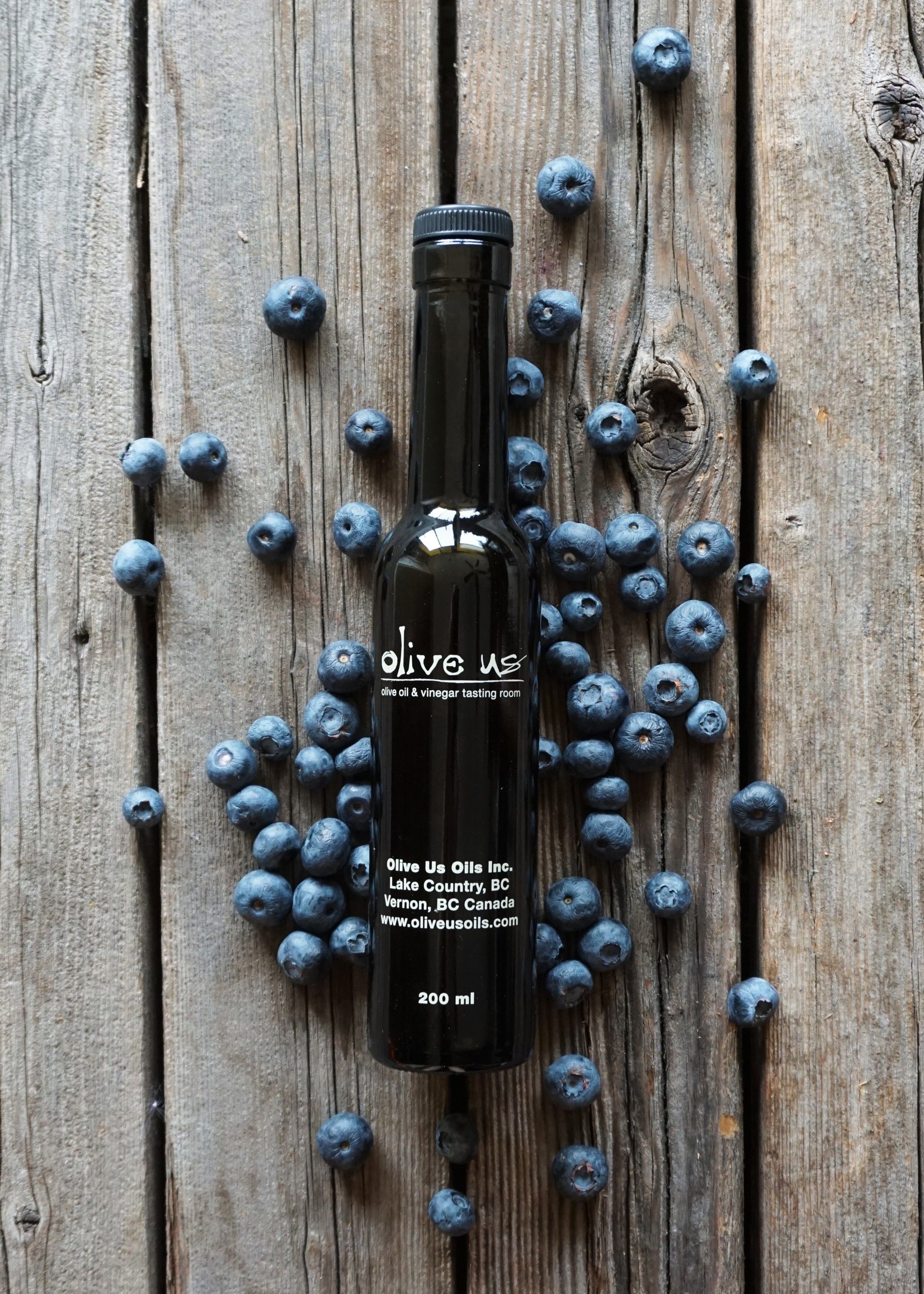Olive Us Wild Blueberry Dark Balsamic