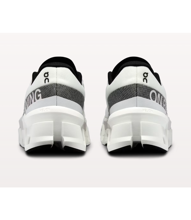 OnCloud M's Cloudmonster 2