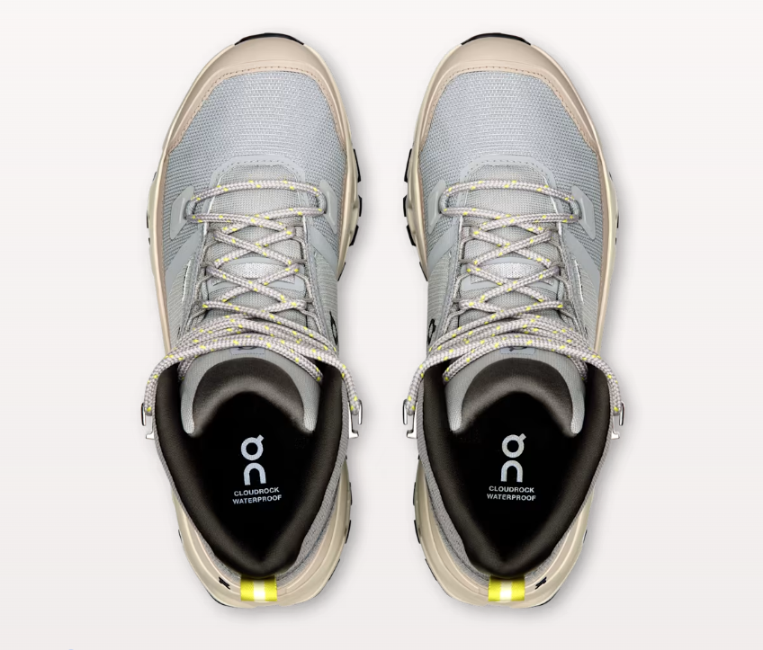 on Cloudrock Waterproof M カーキ Men's Cloudrock Low Waterproof | Black & Brown | On United