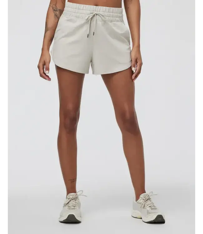 Vuori Clothing W's Halo Performance Short 2.0