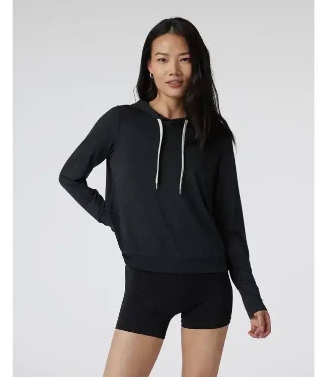 Vuori Clothing W's Halo Essential Hoodie