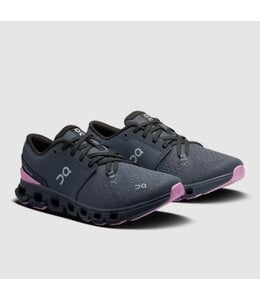 OnCloud W's Cloud X 4