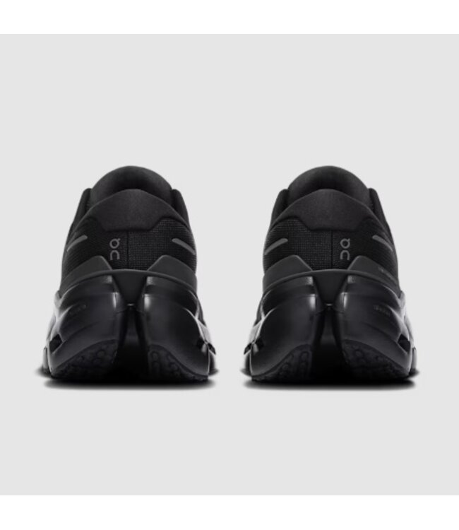 OnCloud M's Cloudrunner 3