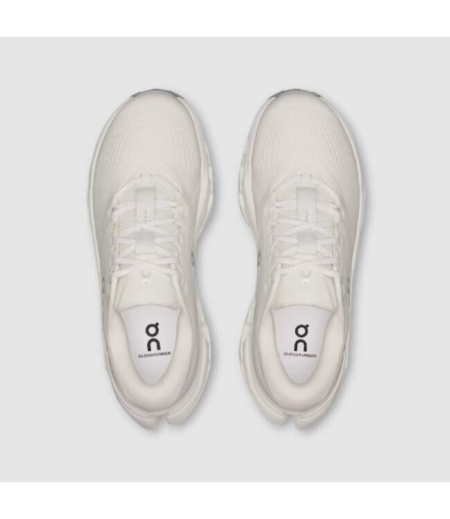 OnCloud W's Cloudrunner 3