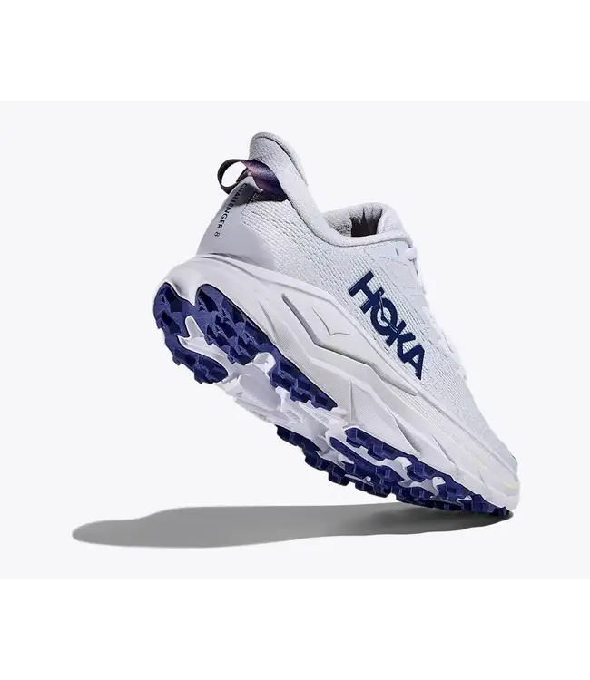 Hoka W's Challenger 8