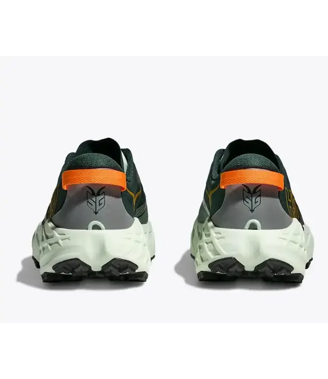 Hoka M's Speedgoat 7