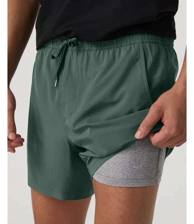 Vuori Clothing M's Kore Short Lined 5"