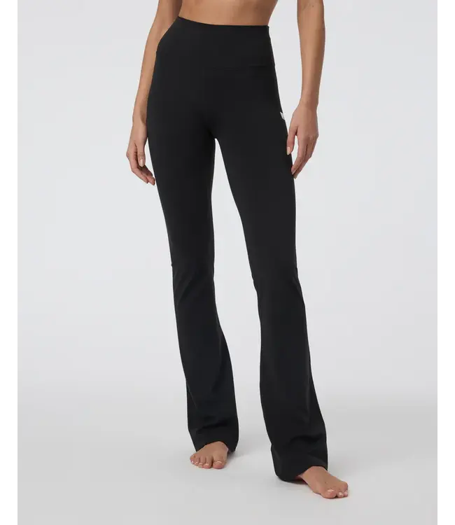Vuori Clothing W's AllTheFeels™ Slim Flare
