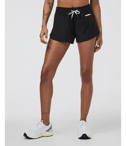 Vuori Clothing W's Clementine 2.0 Short 2.5"