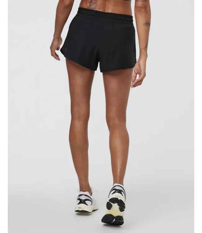 Vuori Clothing W's Clementine 2.0 Short 2.5"