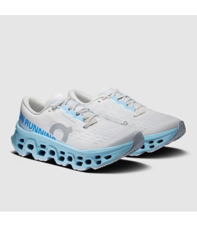 OnCloud W's Cloudmonster 3