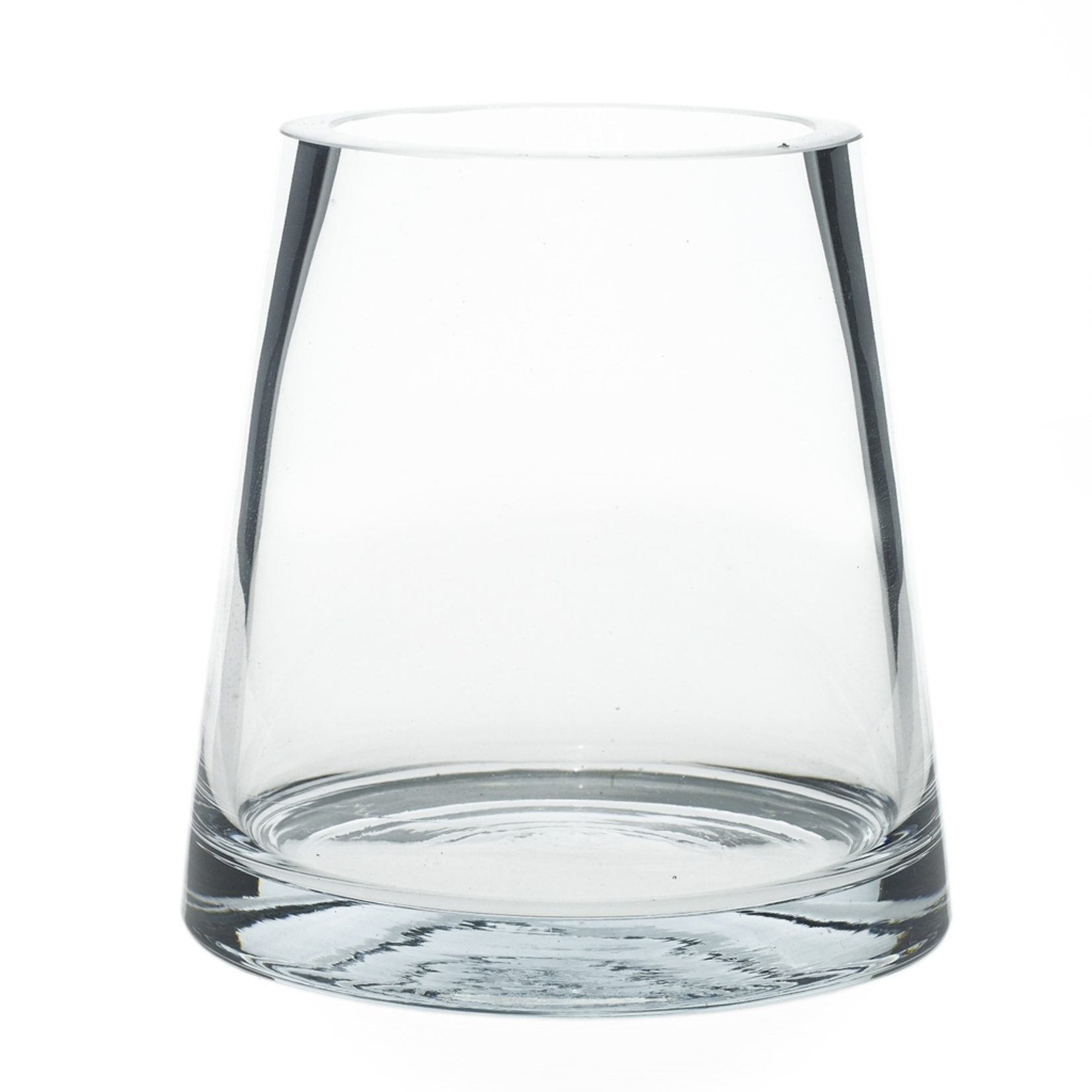 6”h x 5.7” CLEAR GLASS FAT PYRAMID VASE (AD)