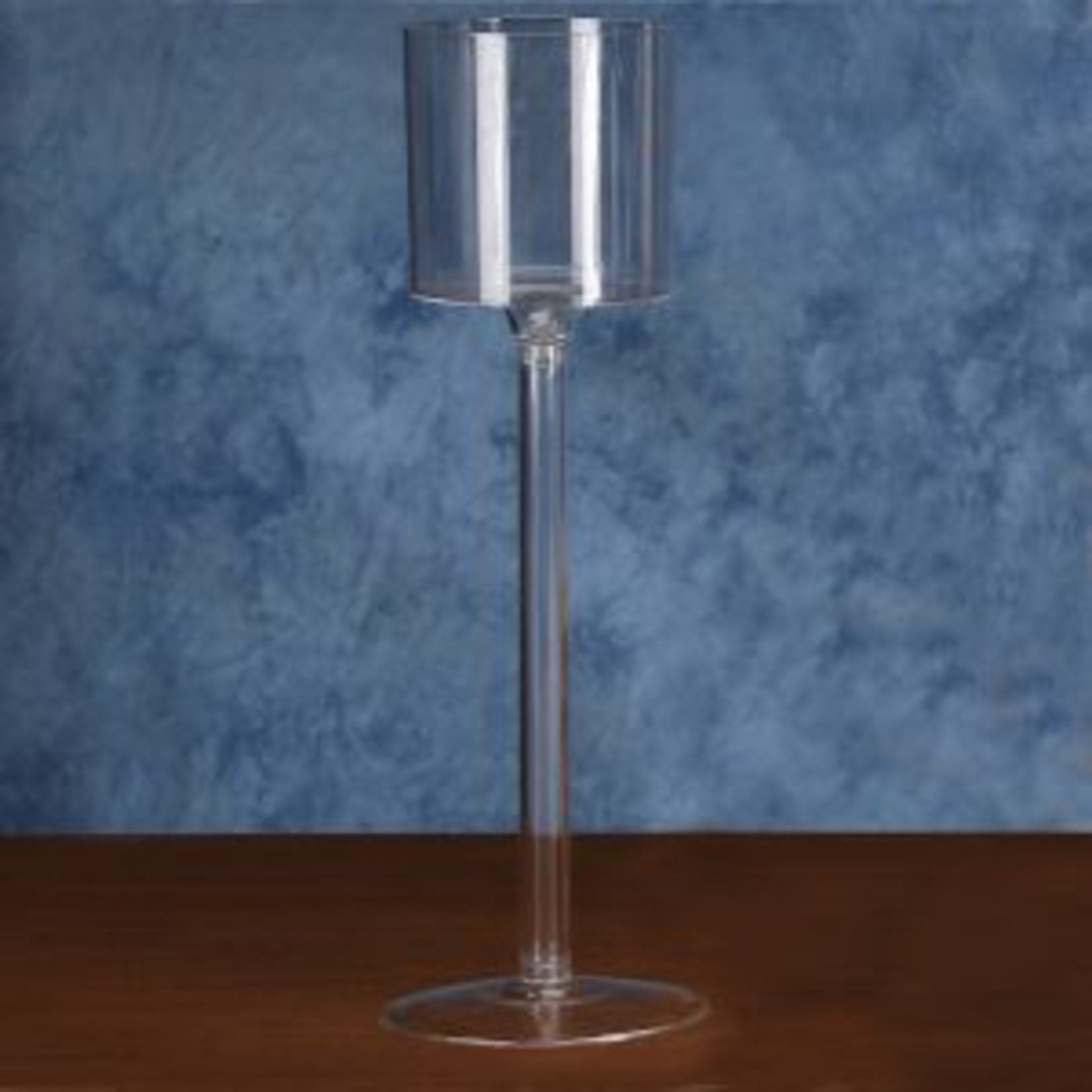 18” PLASTIC CYLINDER CUP STAND