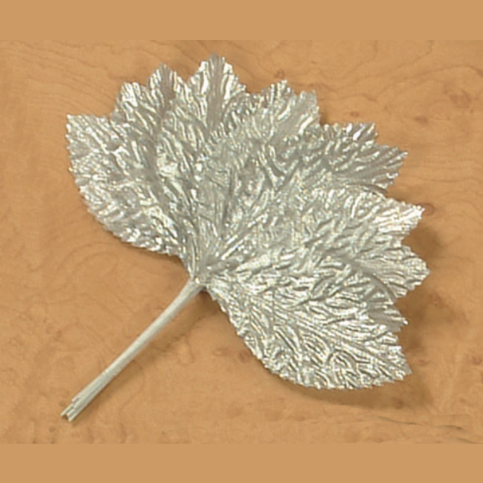 2.75in. SILVER  CORSAGE LEAVES