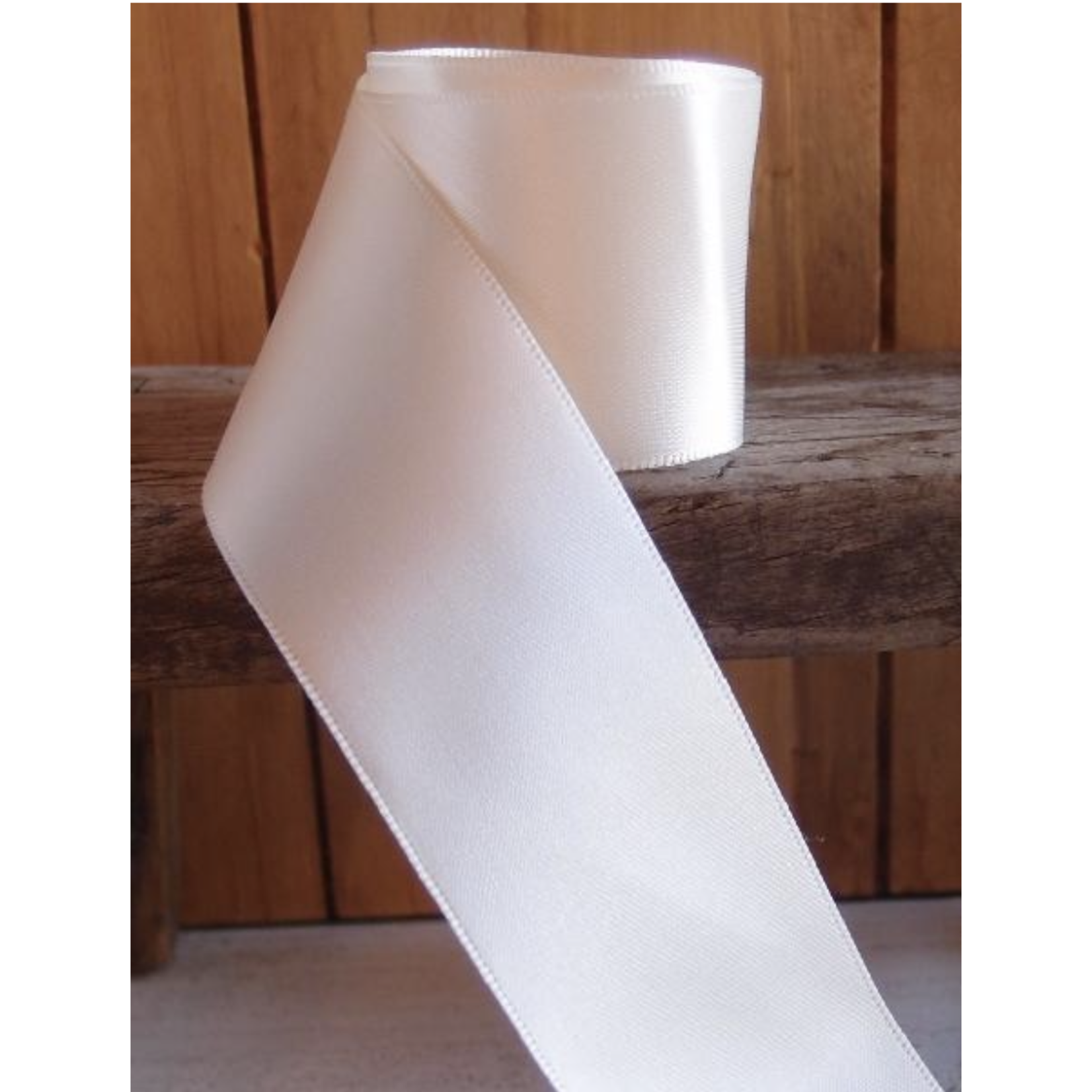 1.5’’ X 25 YD IVORY DOUBLE FACE RIBBON