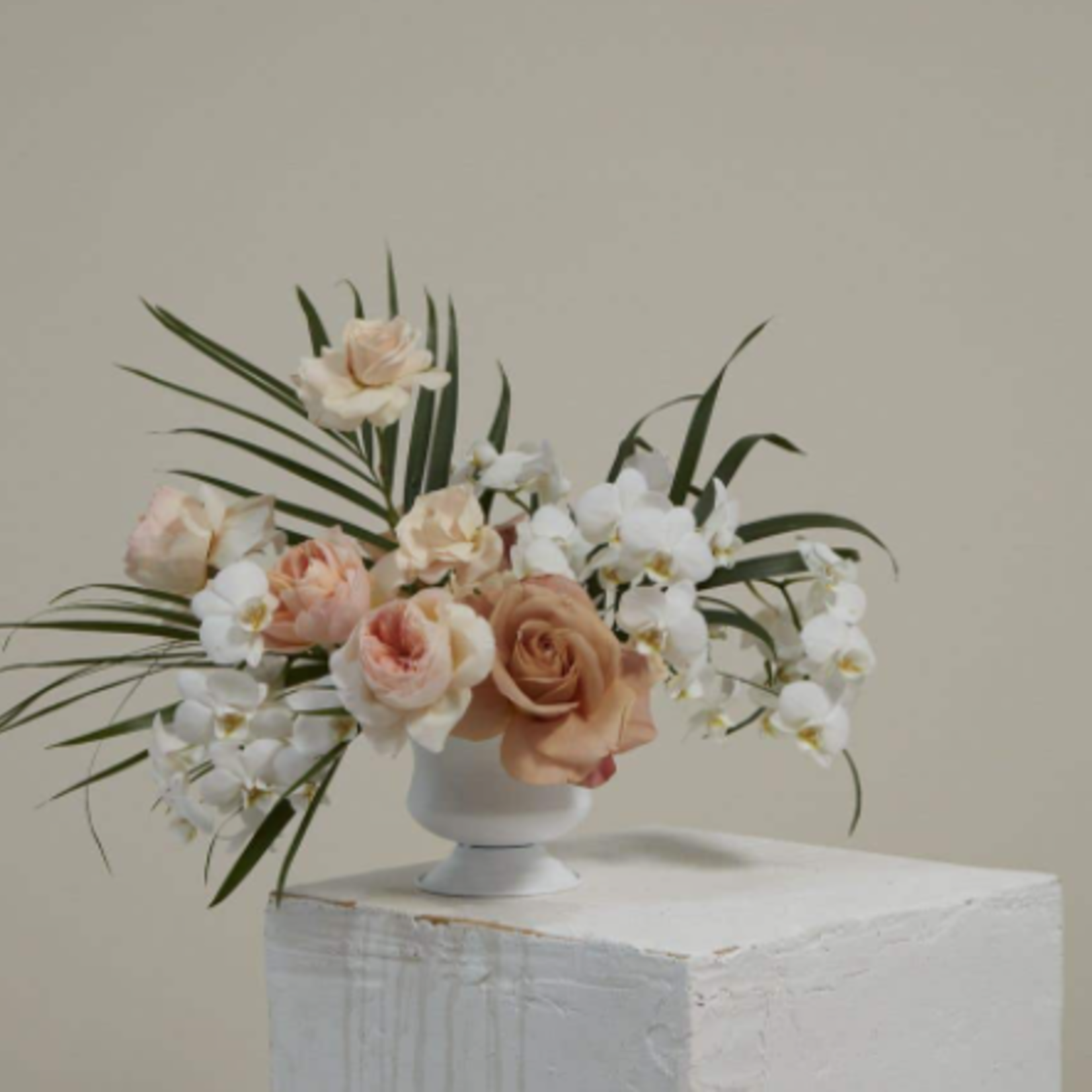 5”H X 6.25” WHITE METAL SIDNEY URN