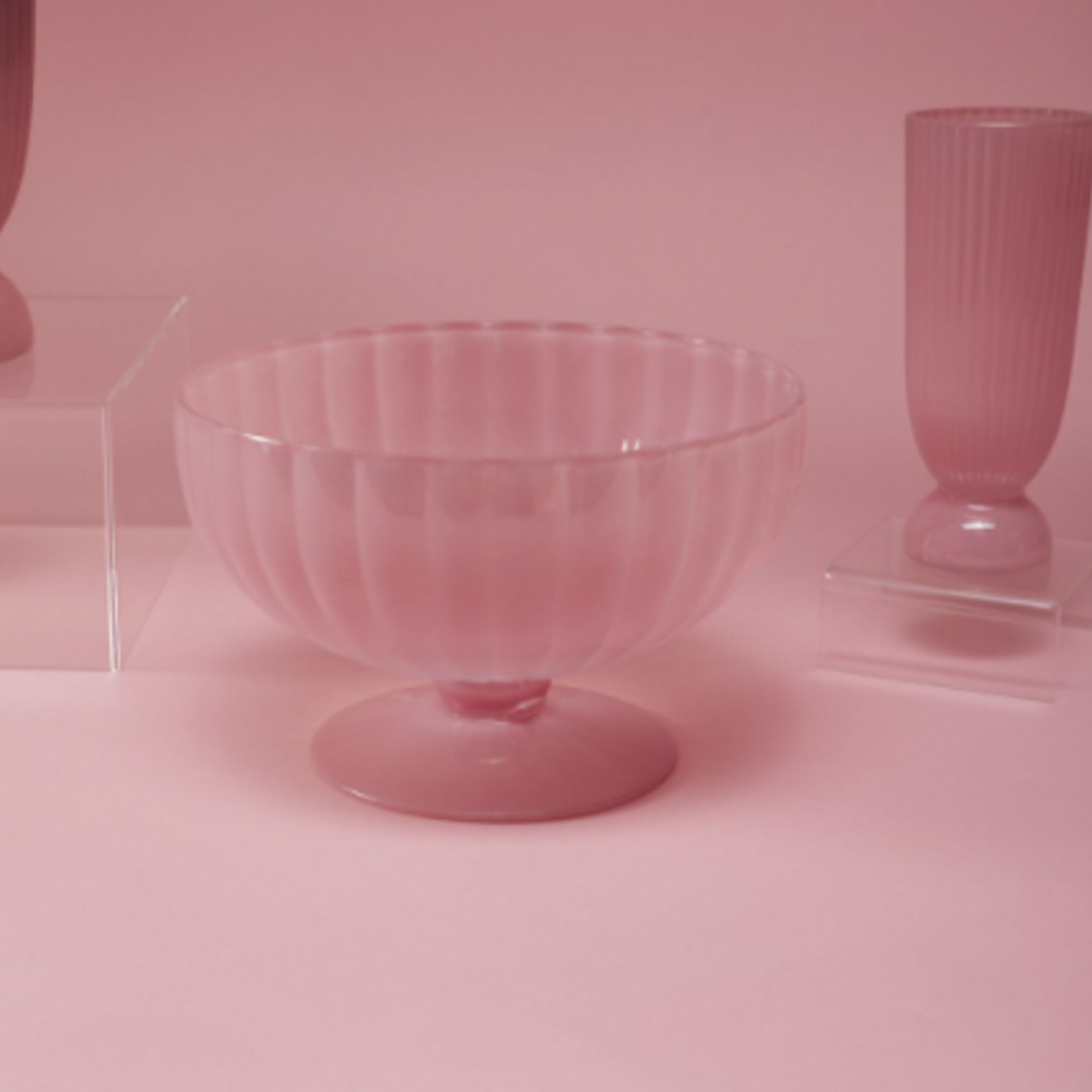 5”H X 7.75” PINK GLASS KYANDI COMPOTE