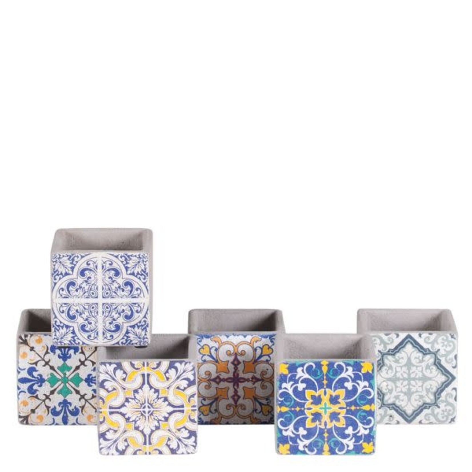 40% off was $4 now $2.39. 3" X 3" X 3" CUBE CASA BLANCA CEMENT POT (PRICE PER EACH, 6 ASSORTED DESIGNS)