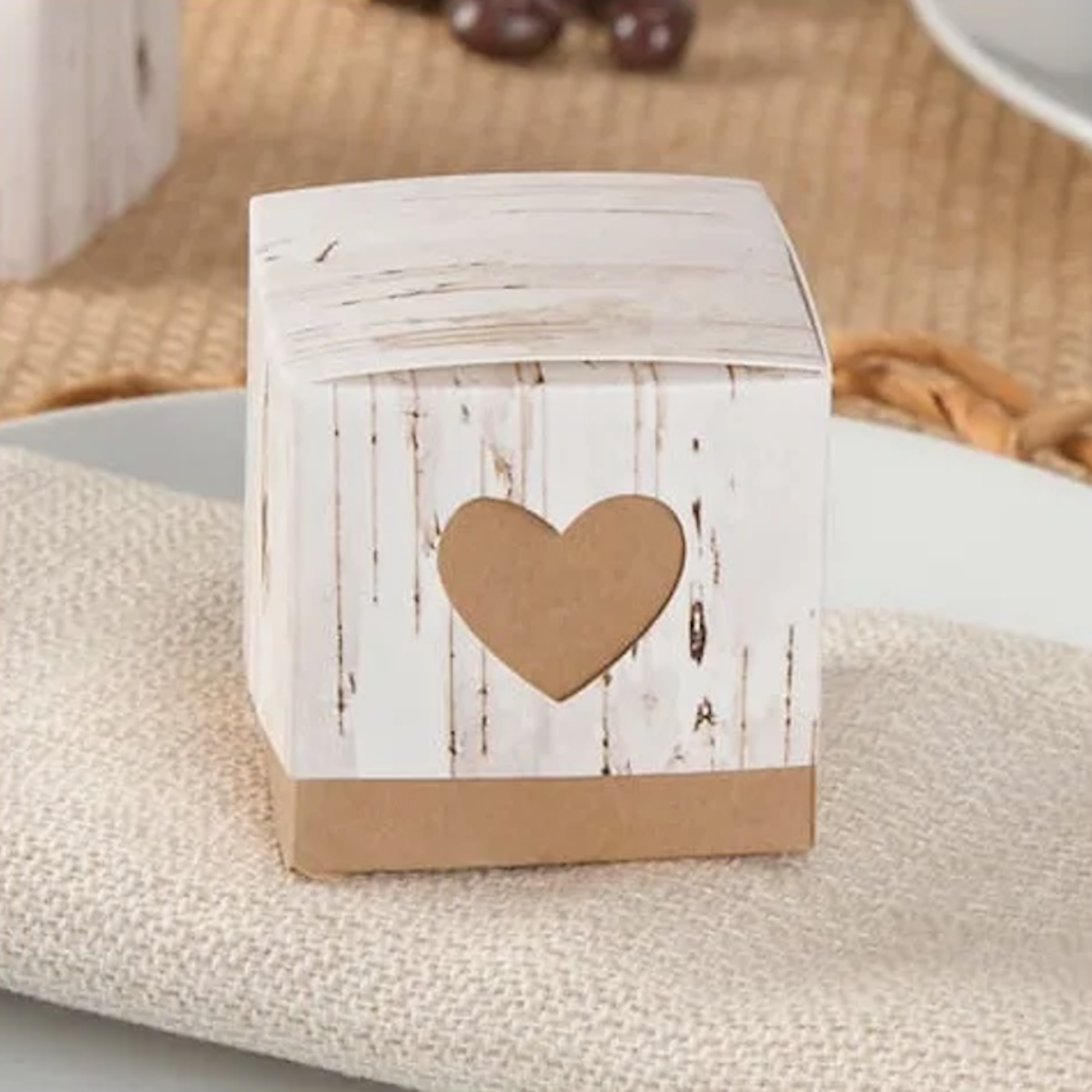 PAPER BOX 2" BIRCH WITH HEART, 24 PCS