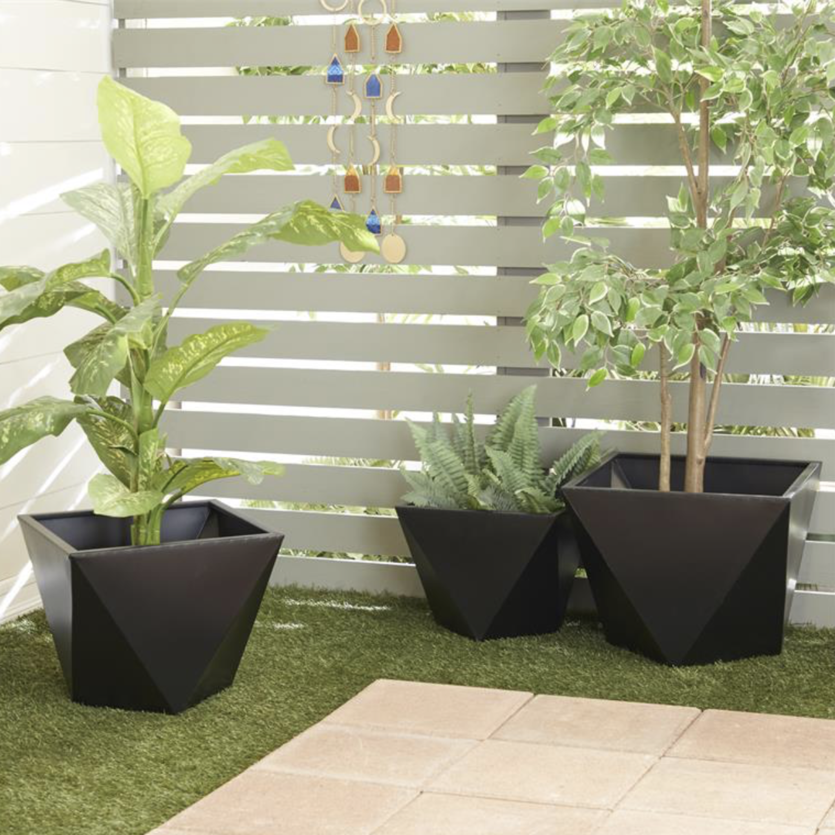 11.25”h x 14.5” SMALL BLACK METAL GEOMETRICAL INDOOR OUTDOOR PLANTER (NOT WATER TIGHT, PRICE PER SIZE, BOX HAS ASSORTMENT)