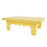 3.25’h x 7”W x 10”L YELLOW PLASTIC RECTANGLE CAKE AND CUPCAKE STAND