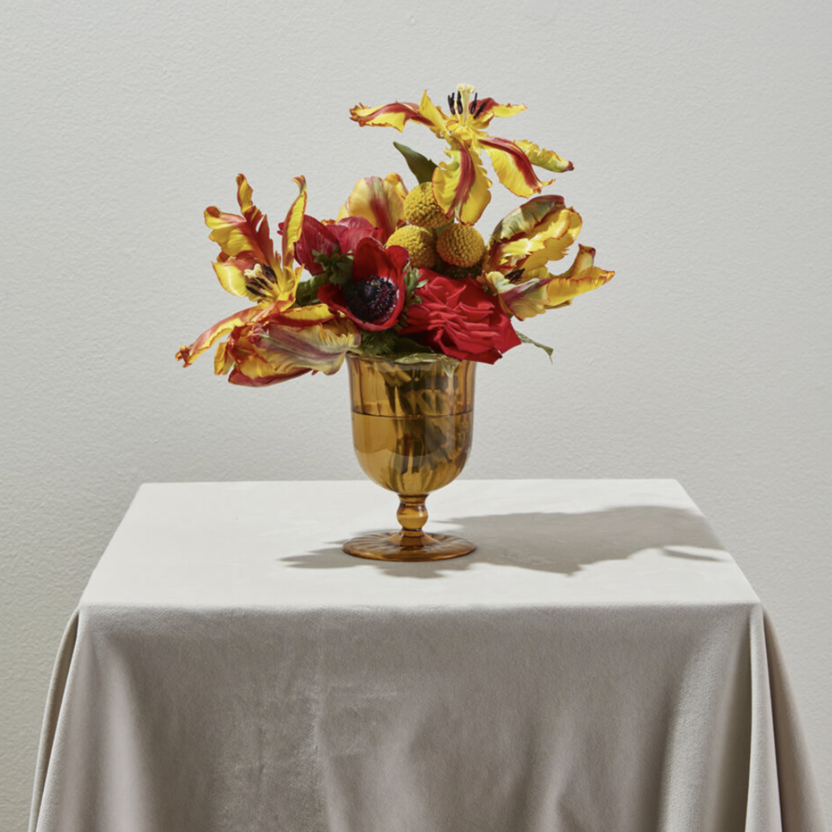 GLASS APRIL VASE