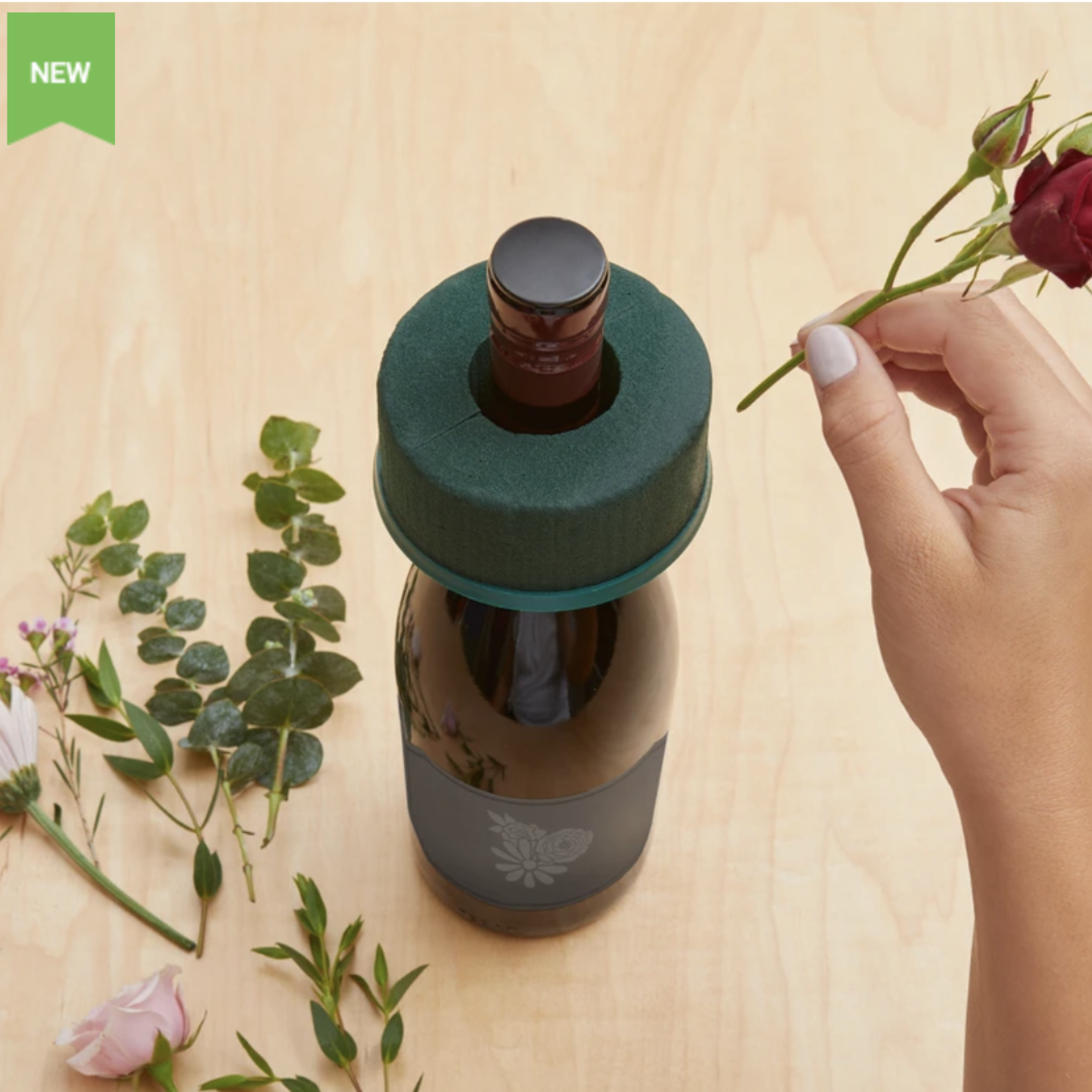 FLORACHEERS 3.7 X 1.7" WET FOAM 4/PKG CHAMPAGNE BOTTLE NECK FLORAL FOAM