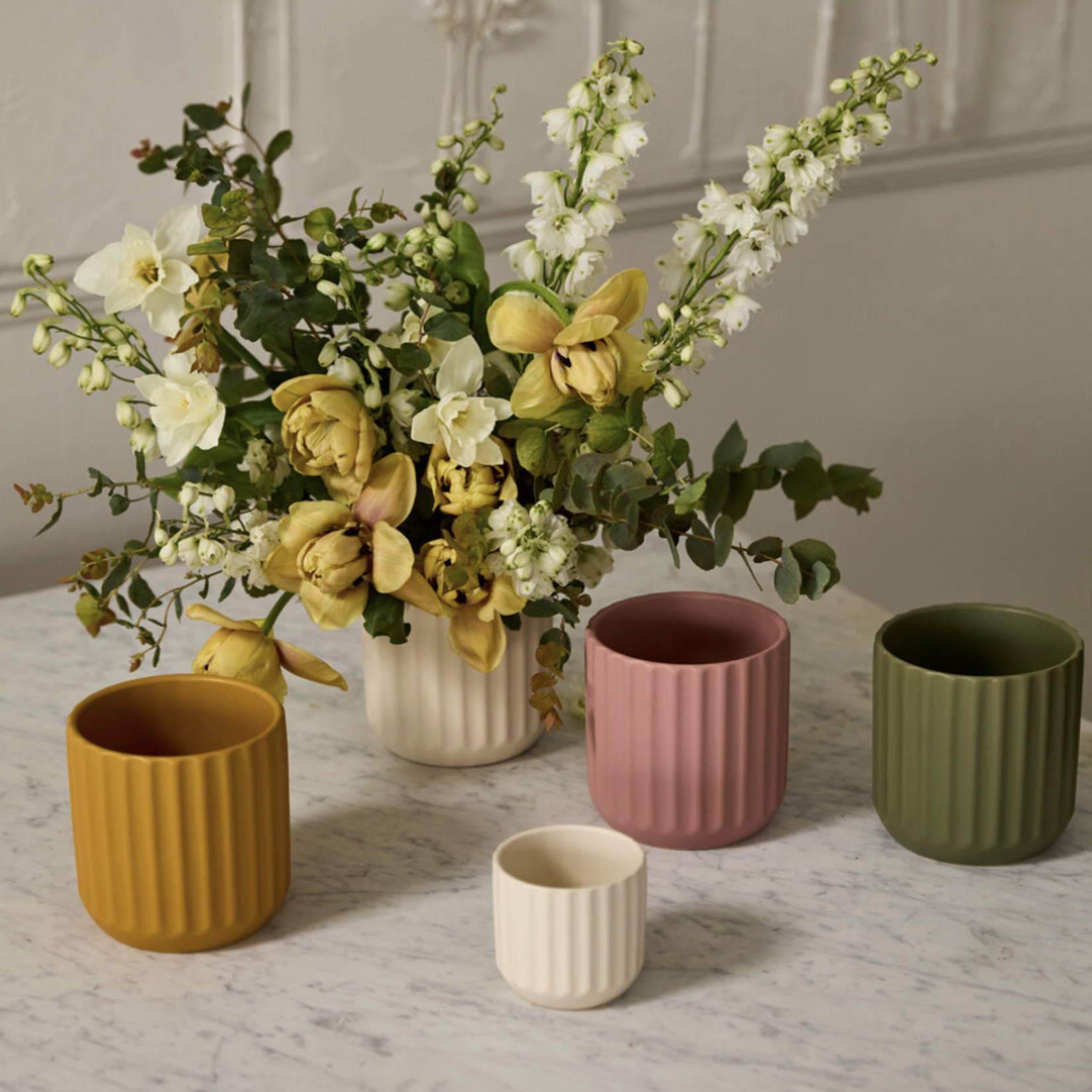 MATTE CERAMIC BEAM POT
