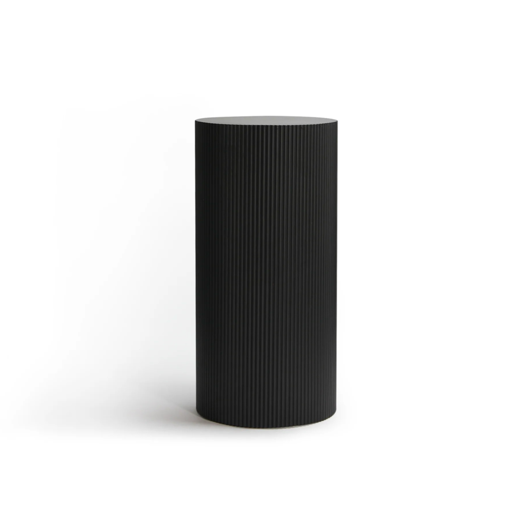RIBBED COLUMN PEDESTALS