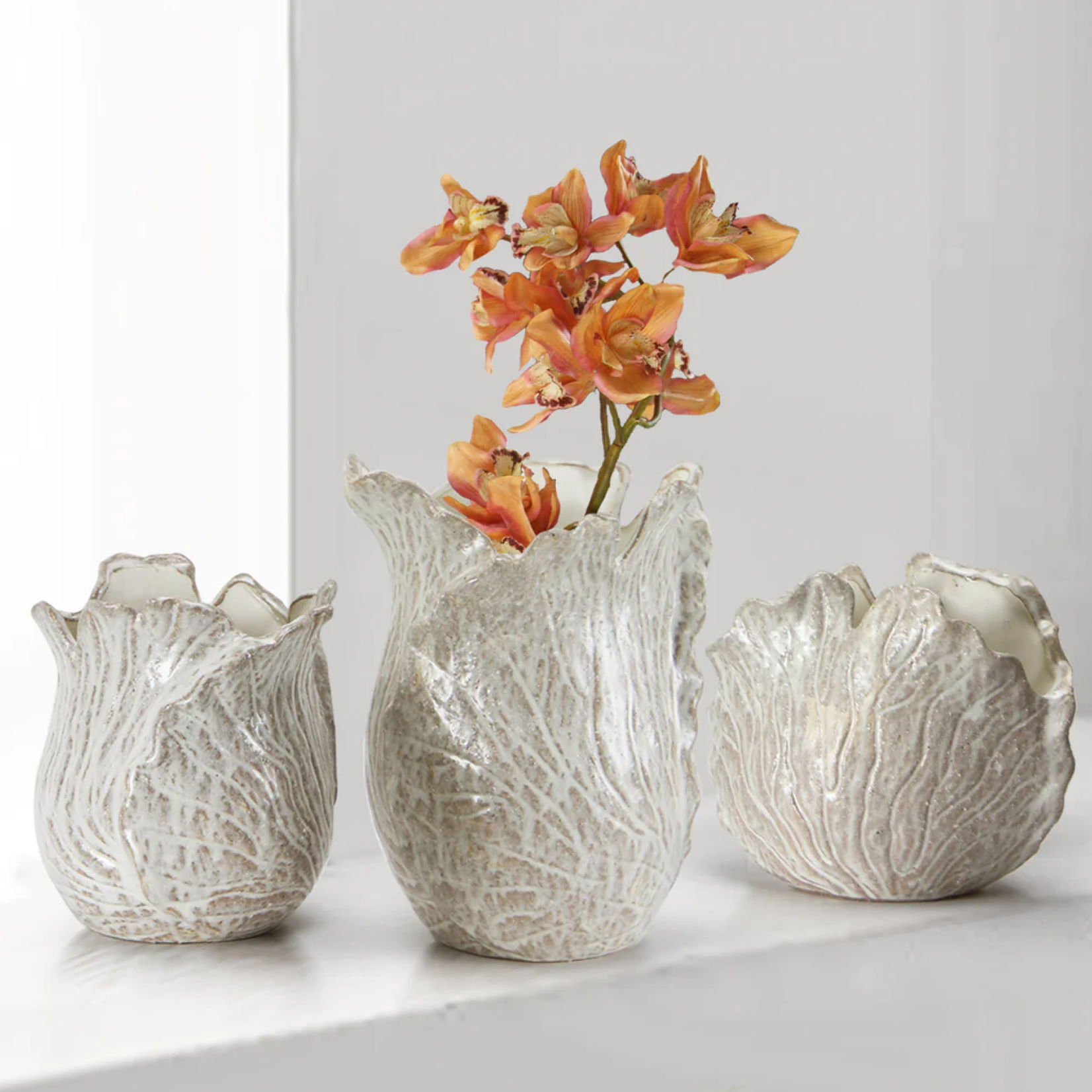 BEIGE CERAMIC OVAL ESSENCE VASE/POT