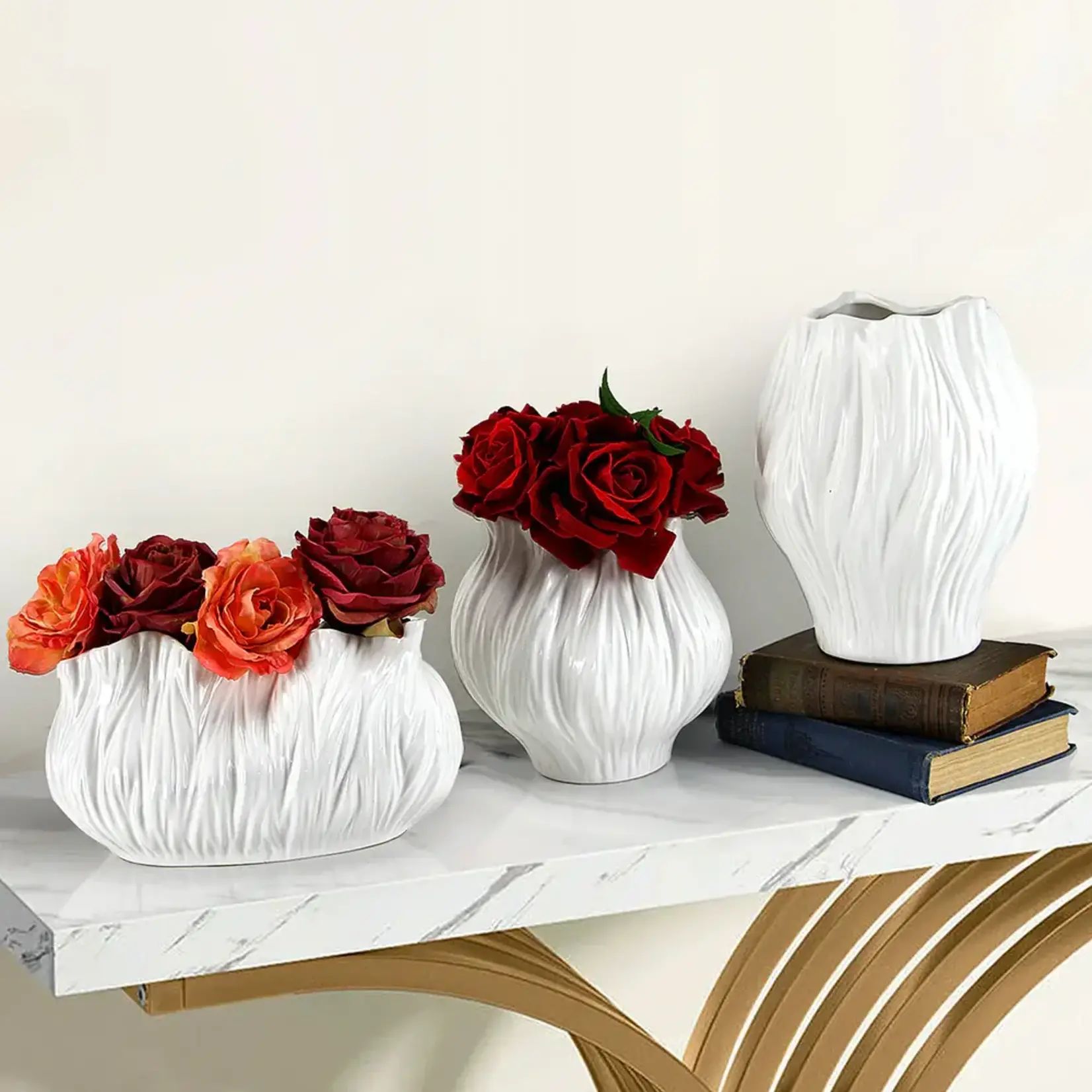 WHITE CERAMIC VERDANT BULB COLLECTION