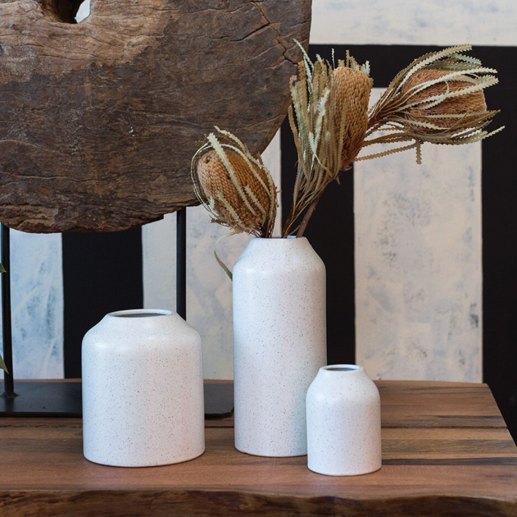 CERAMIC FLYNN VASE WHITE