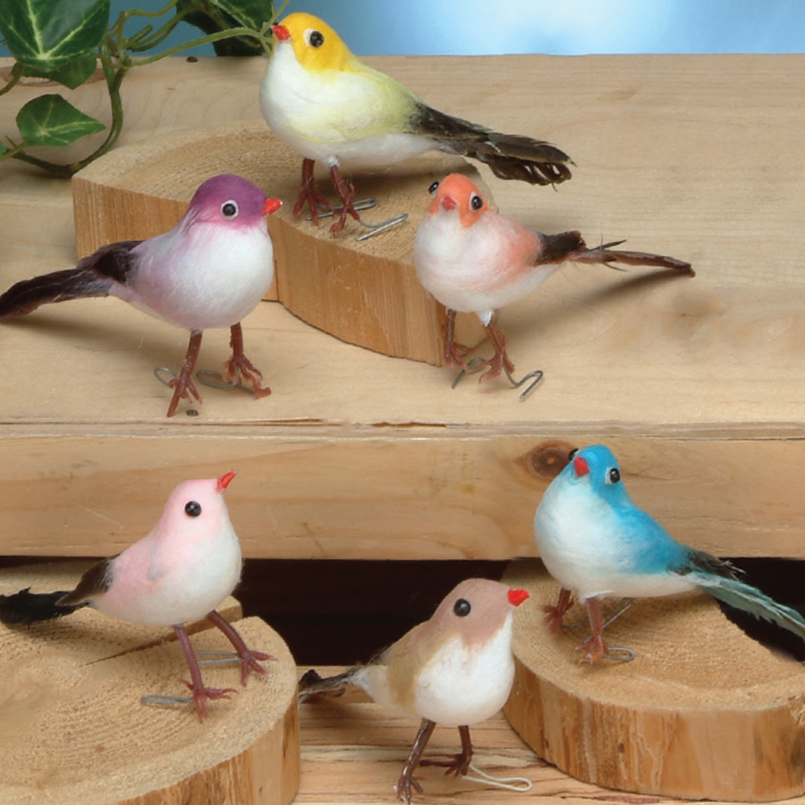 4in. FEATHER BIRDS W/LONG FEATHER TAILS 24PCS