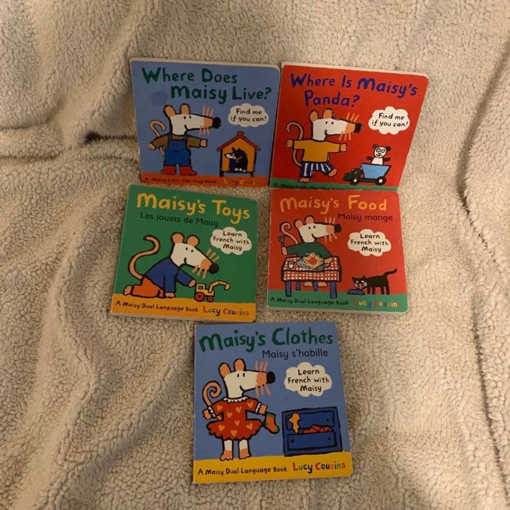 Lucy Cousins Maisy's Lift the Flap & Learn French Set (2 books are lift the flaps and 3 books are learn French)