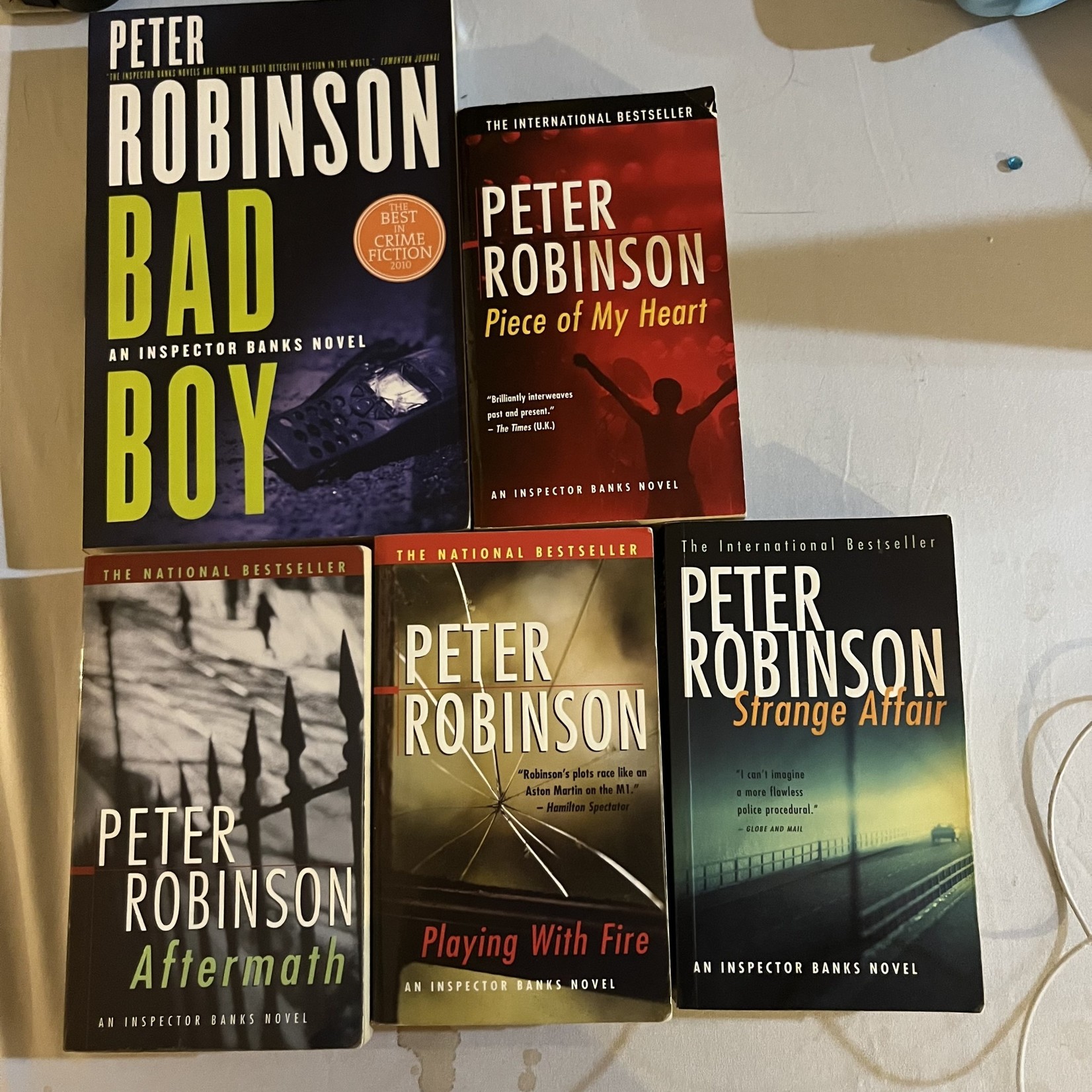 Peter Robinson Set (Includes 5 Books)