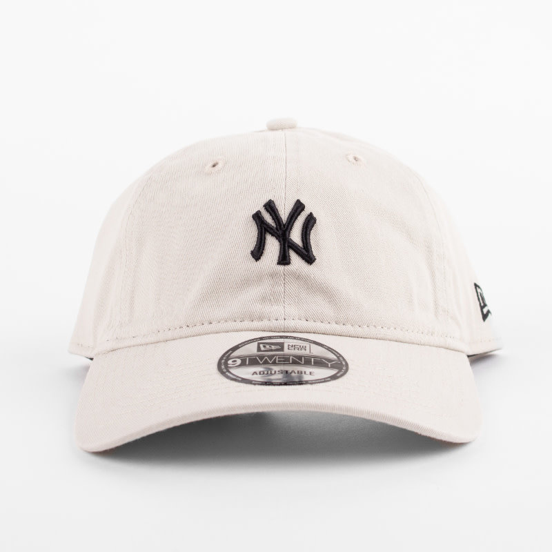 New Era New Era : 920 NY Yankees Black Logo Cap White O/S - WLKN