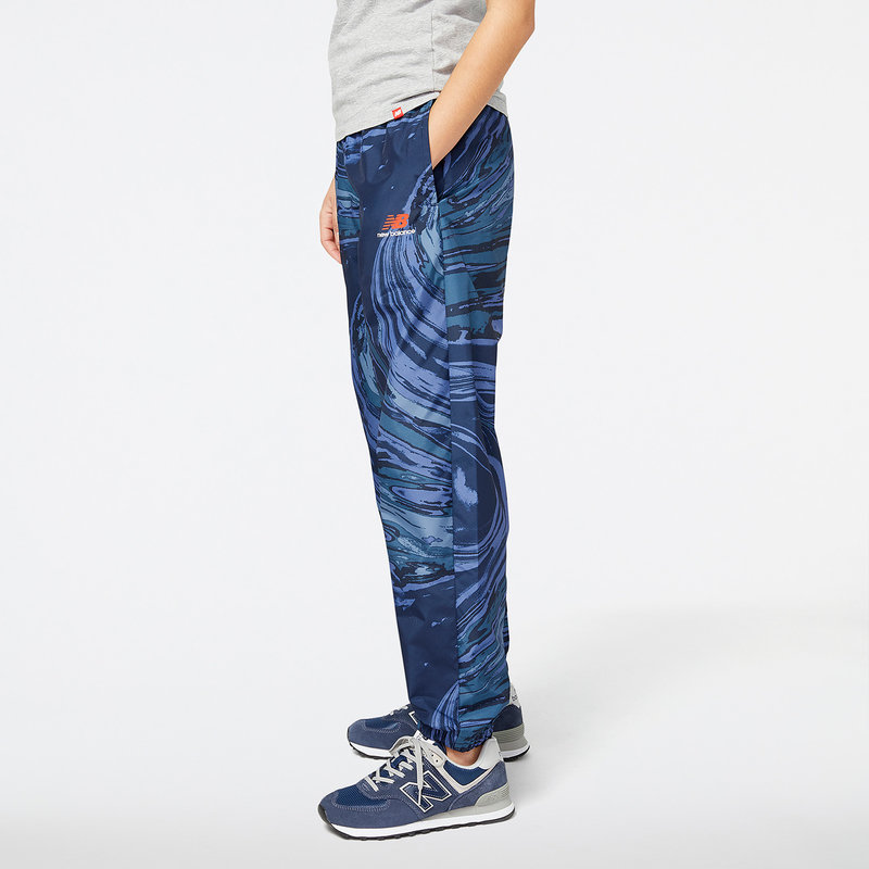 New Balance : Essential New Wave Sweatpants - WLKN