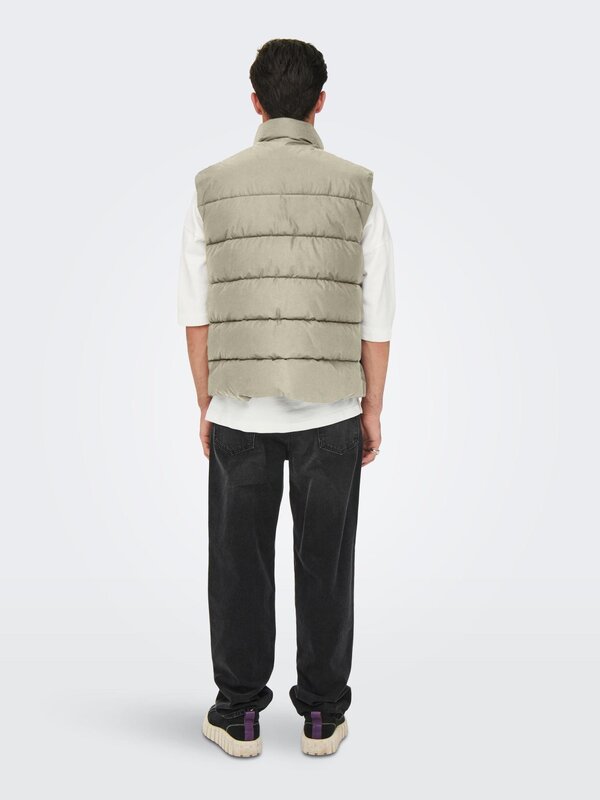 Only and Sons Only & Sons : Melvin Life Puffer Vest - Vintage