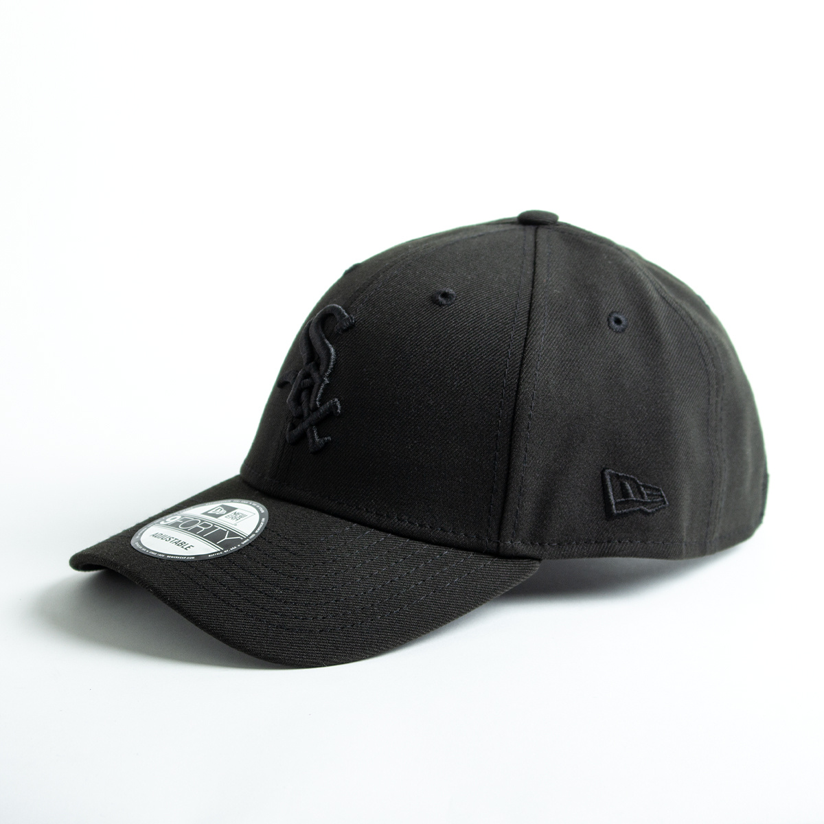 New Era : 940 Chi. White Sox Black Logo Cap - WLKN