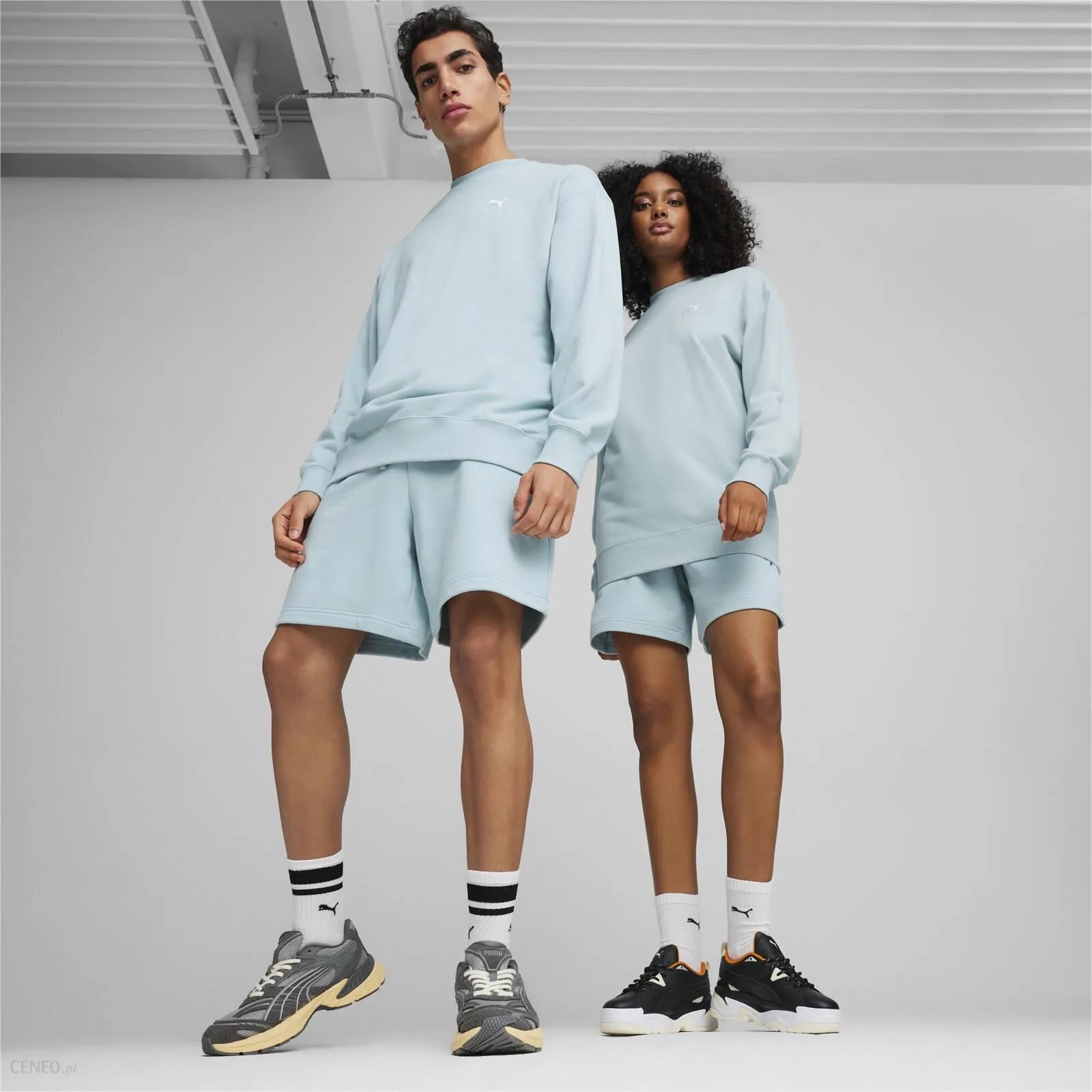 PUMA Puma : Better Classics Relaxed Crewneck - Turquoise