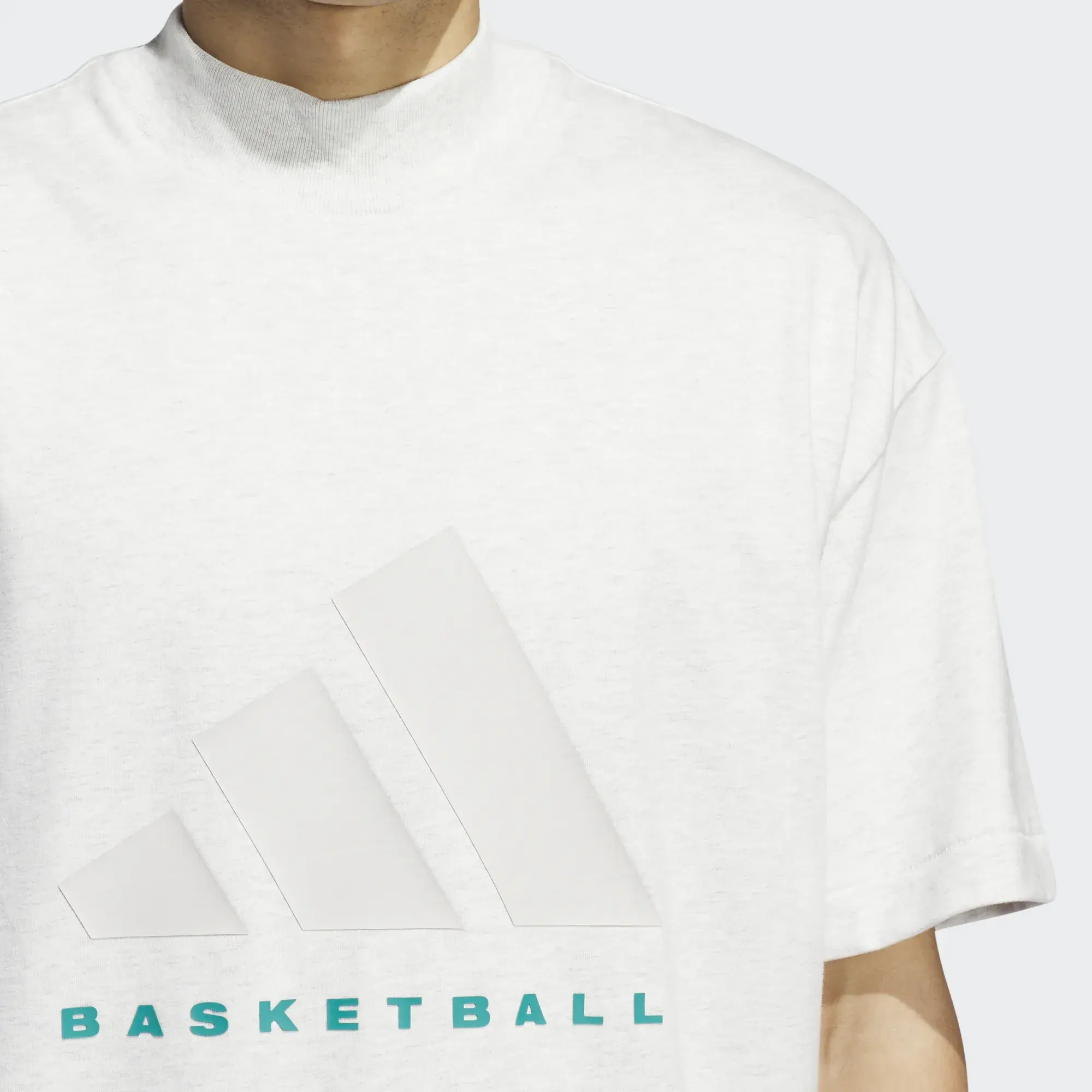 Adidas : Oversize Basketball Tee