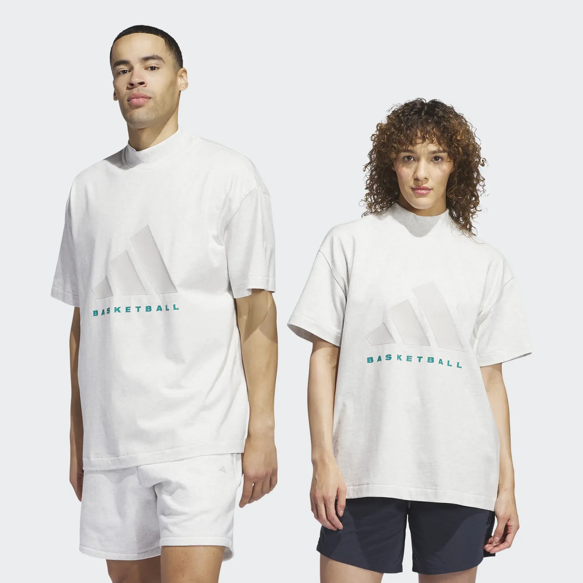 Adidas : Oversize Basketball Tee
